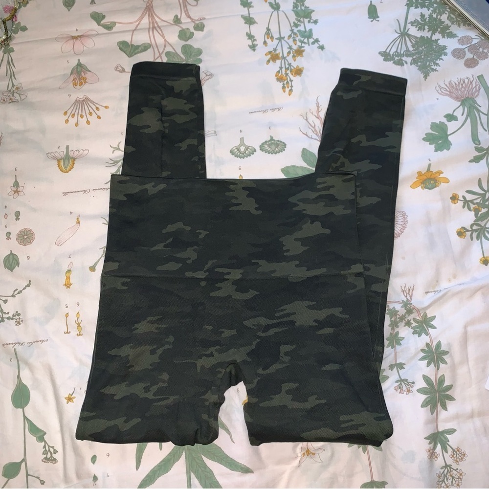 Spanx Look at me now camo leggings